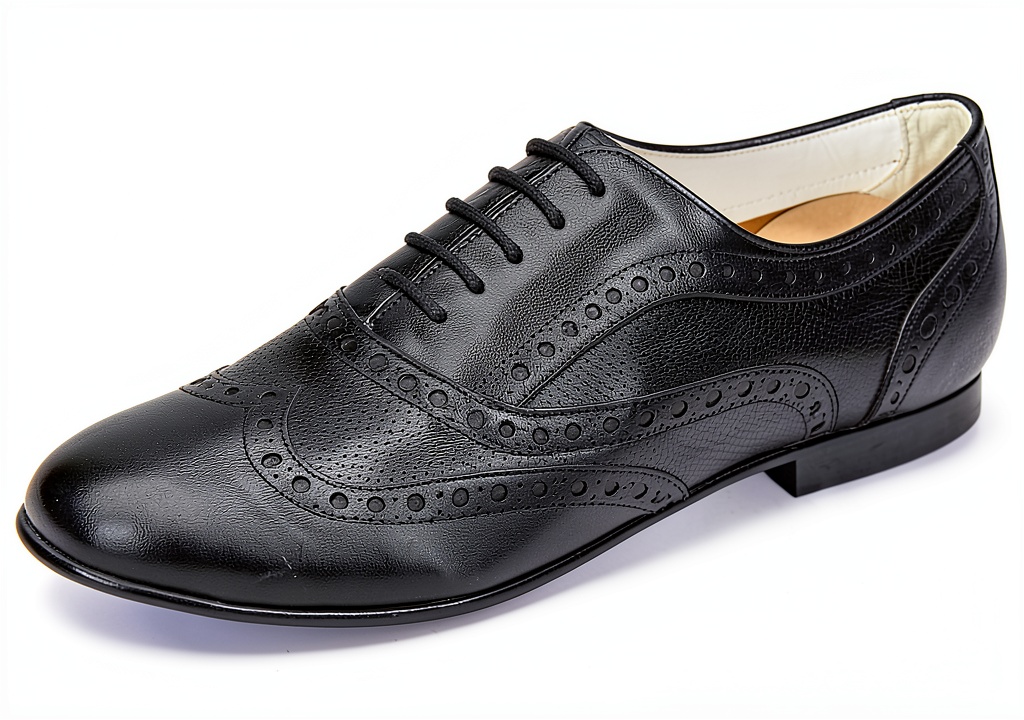 Chaussures Melvin Hamilton talon plat portées avec tenue de bureau moderne