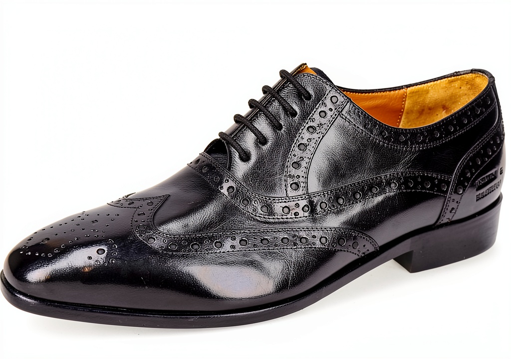 Chaussures Oxfords Melvin & Hamilton en cuir noir sur fond neutre